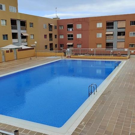 קנדלריה Iris Holiday Apartment מראה חיצוני תמונה