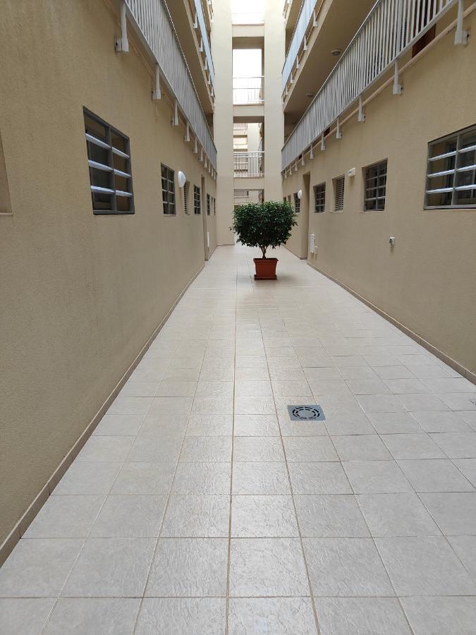 קנדלריה Iris Holiday Apartment מראה חיצוני תמונה