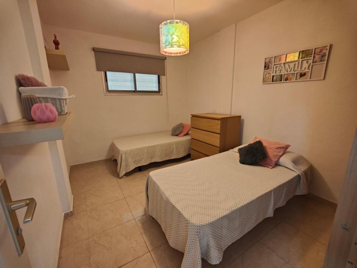 קנדלריה Iris Holiday Apartment מראה חיצוני תמונה